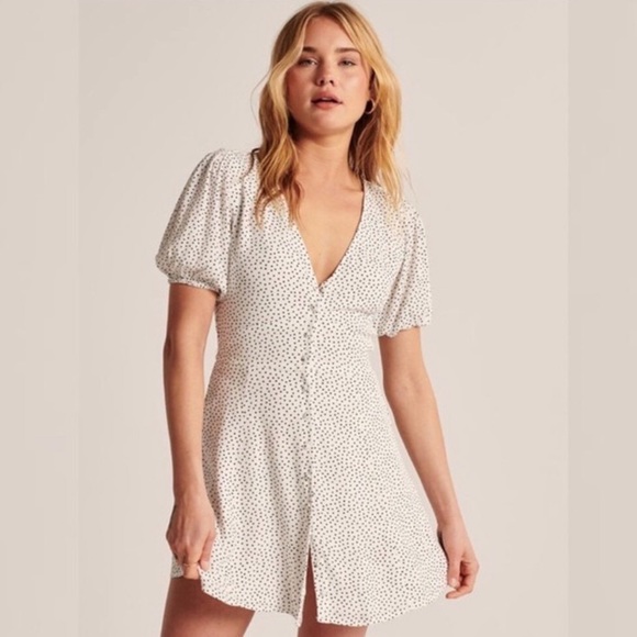 Abercrombie & Fitch - Puff Sleeve Dress - Picture 1 of 5